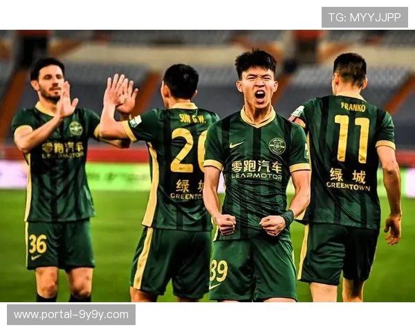 浙江队末轮练兵，王钰栋缺阵影响进攻